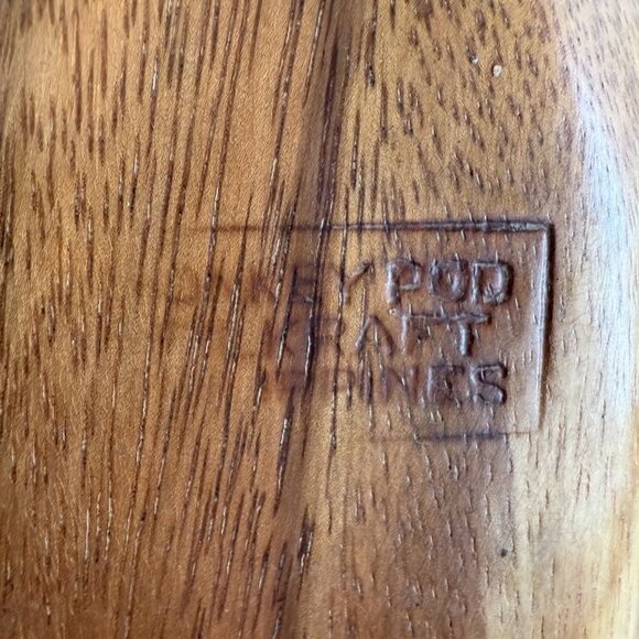 Handcrafted Monkey Pod Wood divided Serving Dish - Picture 10 of 13